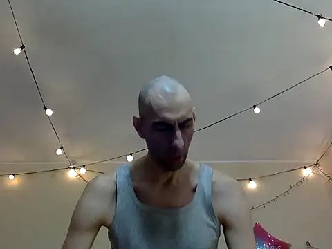 Snapshot of HandsomeAlfie chatting on 10/08/25, 02:31 HandsomeAlfie online show from 10/08/25, 02:31