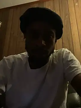 Snapshot of zcw71442 chatting on 03/23/26, 06:39 zcw71442 online show from 03/23/26, 06:39