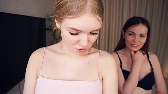 EllenReeves online show from 03/17/25, 03:07