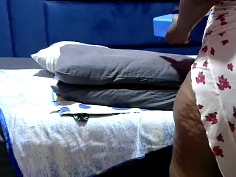 Lelety79 online show from 03/18/25, 12:47