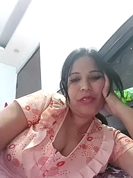 Snapshot of Poojabhabi101 chatting on 02/05/25, 05:53 Poojabhabi101 online show from 02/05/25, 05:53