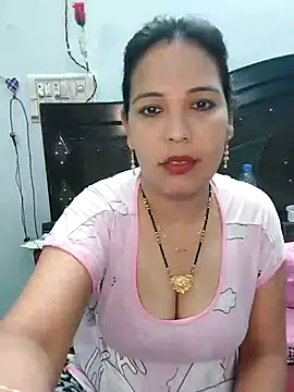 Snapshot of Poojabhabi101 chatting on 03/16/25, 05:47 Poojabhabi101 online show from 03/16/25, 05:47