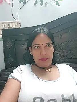 Poojabhabi101 online show from 11/10/25, 06:12