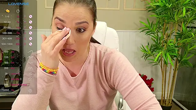 SelineSole online show from 03/17/25, 04:01