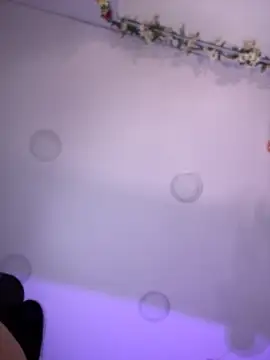 cute  cherry  online show from 11/18/25, 08:46