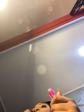 Aluna sweet online show from 10/17/25, 07:16