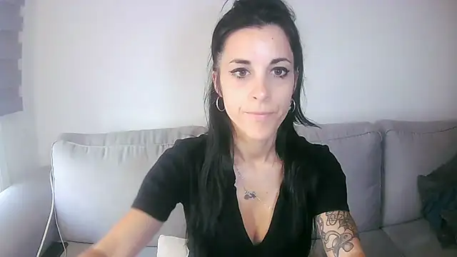 secretoeternoo online show from 06/13/26, 05:00