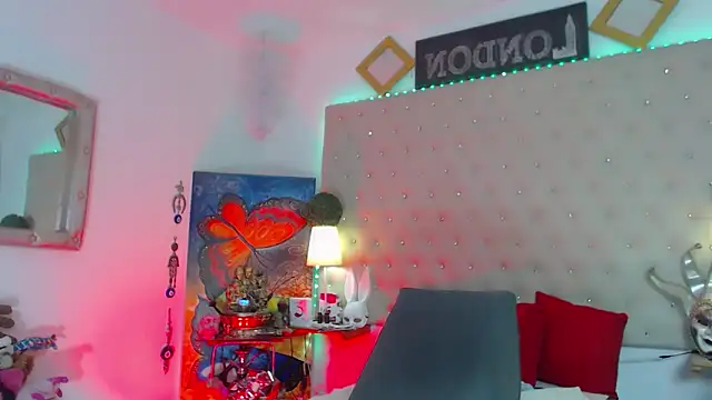 Snapshot of xslutbrungtsx chatting on 12/20/24, 03:10 xslutbrungtsx online show from 12/20/24, 03:10