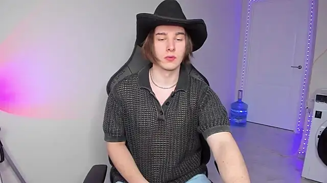 Vincent Strong online show from 01/06/25, 07:20