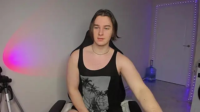 Vincent Strong online show from 01/12/25, 07:53