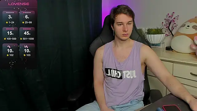 Vincent Strong online show from 09/21/25, 08:27