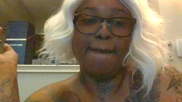 Snapshot of ShaBrimDaPornstar chatting on 12/14/25, 07:18 ShaBrimDaPornstar online show from 12/14/25, 07:18