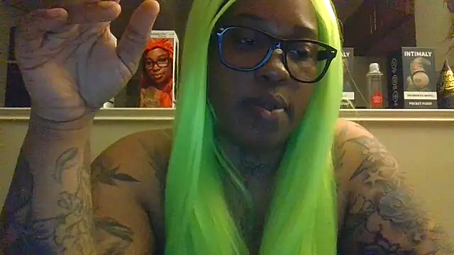 Snapshot of ShaBrimDaPornstar chatting on 01/17/26, 02:05 ShaBrimDaPornstar online show from 01/17/26, 02:05