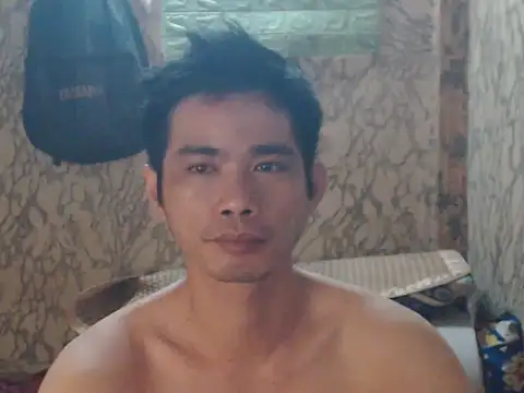 Snapshot of x0x-Philip-x0x chatting on 11/21/25, 08:35 x0x-Philip-x0x online show from 11/21/25, 08:35