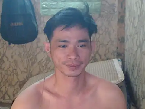 Snapshot of x0x-Philip-x0x chatting on 01/05/26, 06:22 x0x-Philip-x0x online show from 01/05/26, 06:22