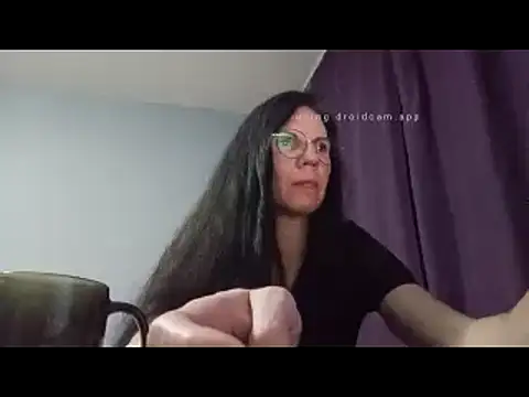 Snapshot of AlfejiRise chatting on 03/09/25, 04:00 AlfejiRise online show from 03/09/25, 04:00