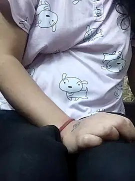 Snapshot of Doll_Nepali chatting on 10/31/25, 10:33 Doll Nepali online show from 10/31/25, 10:33