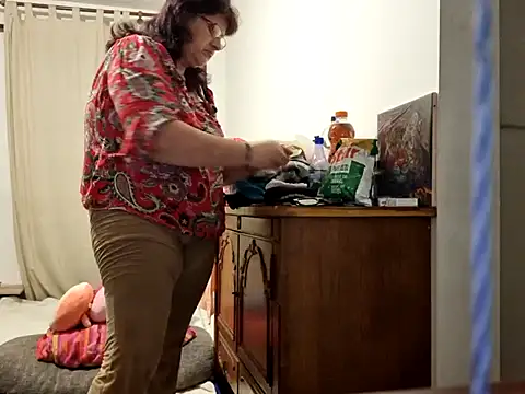 Samantha Squirtxh online show from 09/17/25, 08:32