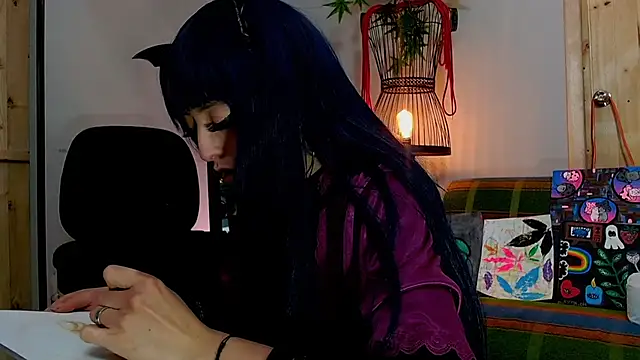 VickyJackson  online show from 12/10/24, 01:54