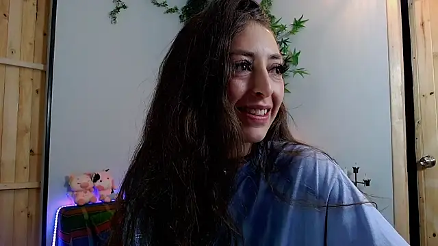 VickyJackson  online show from 03/05/25, 08:00