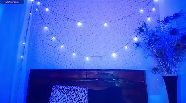 DaMikaela  online show from 01/25/25, 01:41