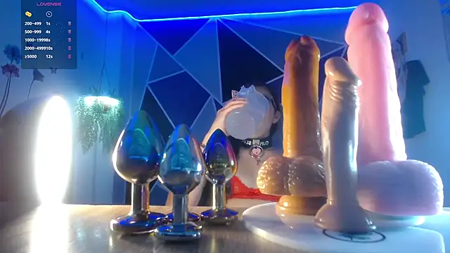 DaMikaela  online show from 11/12/25, 07:35