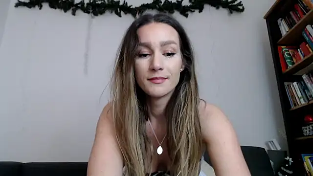 ChocoBelle online show from 02/02/25, 09:13