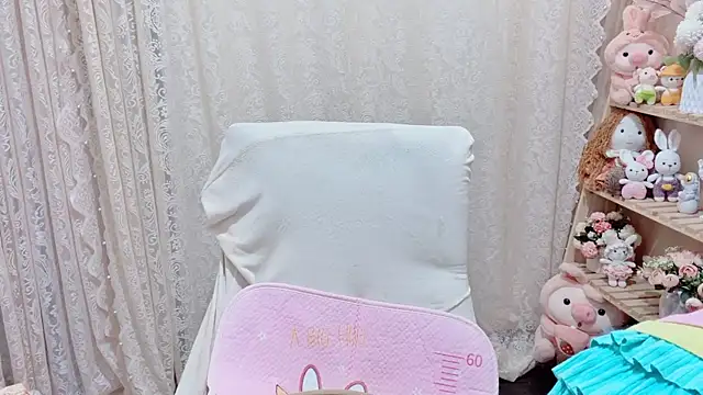 Snapshot of Rellababyy chatting on 02/10/26, 02:15 Rellababyy online show from 02/10/26, 02:15