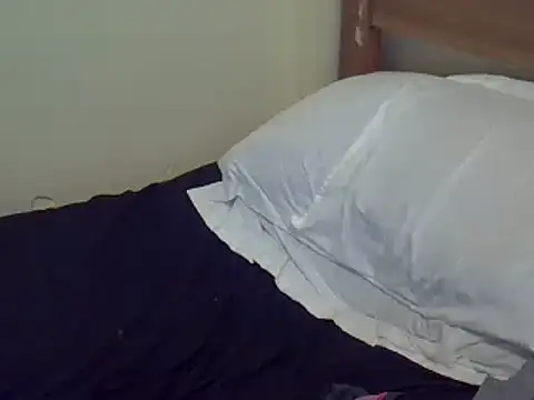 Snapshot of sweet-frida22 chatting on 01/27/25, 04:52 sweet-frida22 online show from 01/27/25, 04:52