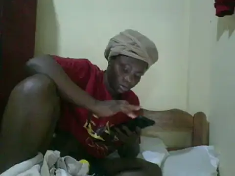 Snapshot of sweet-frida22 chatting on 02/17/25, 04:59 sweet-frida22 online show from 02/17/25, 04:59