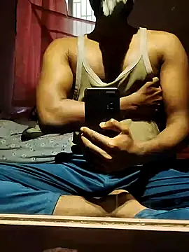 xxxhugedick0001 online show from 01/12/25, 08:25