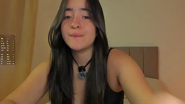 Snapshot of soyamandaa_ chatting on 03/11/25, 10:42 soyamandaa online show from 03/11/25, 10:42