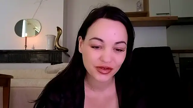 Snapshot of Lilie_romeo chatting on 12/03/24, 11:22 Lilie romeo online show from 12/03/24, 11:22