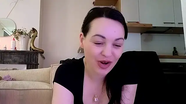 Snapshot of Lilie_romeo chatting on 02/07/25, 03:08 Lilie romeo online show from 02/07/25, 03:08