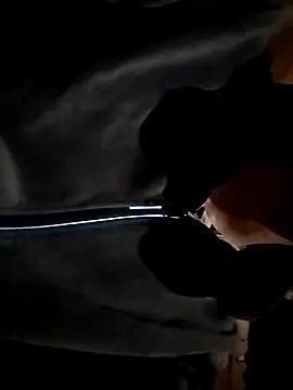 Snapshot of trap_xandi_playlist chatting on 10/26/25, 04:24 trap xandi playlist online show from 10/26/25, 04:24