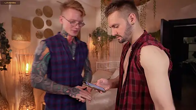 Snapshot of enjoy_me chatting on 10/27/25, 05:28 enjoy me online show from 10/27/25, 05:28