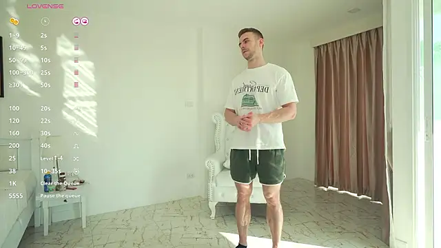 Snapshot of enjoy_me chatting on 02/03/26, 01:59 enjoy me online show from 02/03/26, 01:59