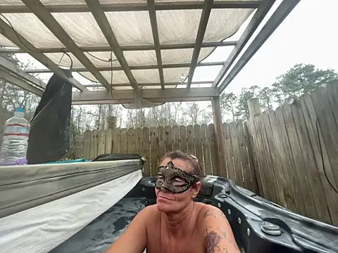 Snapshot of prainxxx22 chatting on 03/09/25, 06:32 prainxxx22 online show from 03/09/25, 06:32