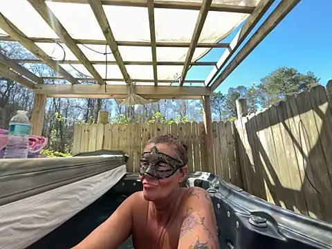 Snapshot of prainxxx22 chatting on 03/21/25, 06:40 prainxxx22 online show from 03/21/25, 06:40