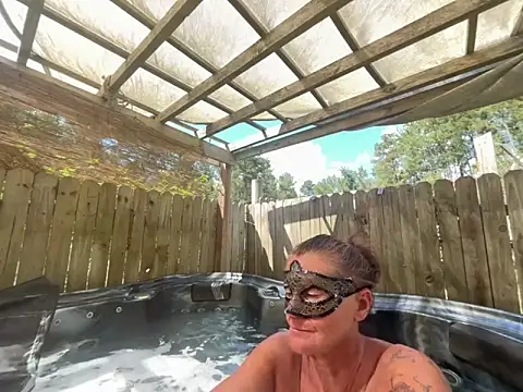 Snapshot of prainxxx22 chatting on 09/19/25, 06:30 prainxxx22 online show from 09/19/25, 06:30