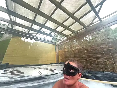 Snapshot of prainxxx22 chatting on 10/06/25, 06:16 prainxxx22 online show from 10/06/25, 06:16