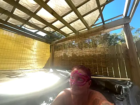 Snapshot of prainxxx22 chatting on 10/17/25, 06:21 prainxxx22 online show from 10/17/25, 06:21