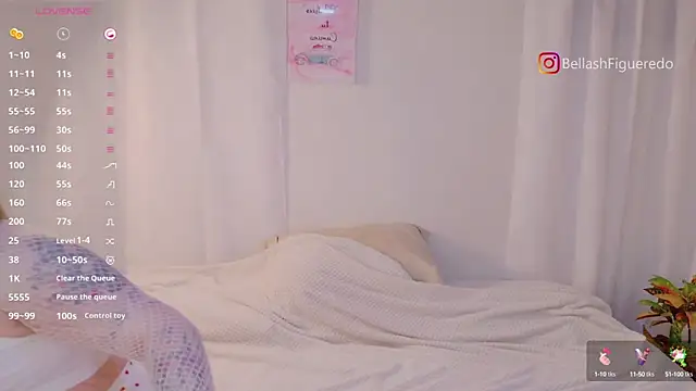 IsabellaFigueredo   online show from 02/14/25, 04:15