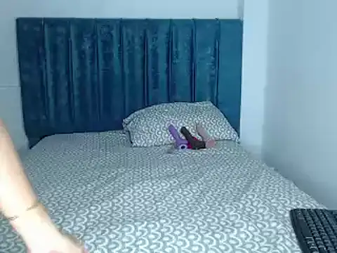 ayy falcon online show from 01/20/25, 10:48