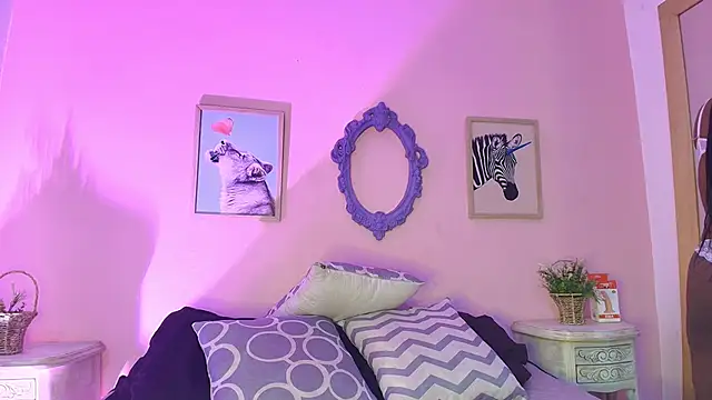 Ebony D0ll online show from 11/08/25, 07:56