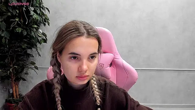 Donna Evans online show from 03/08/25, 12:00