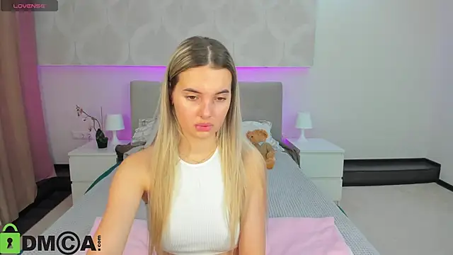 Snapshot of Donna_Evans chatting on 02/13/26, 12:06 Donna Evans online show from 02/13/26, 12:06