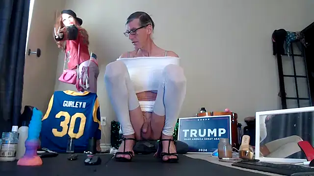 Snapshot of Taylorsexbot chatting on 12/23/24, 07:41 Taylorsexbot online show from 12/23/24, 07:41