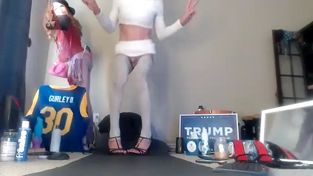 Snapshot of Taylorsexbot chatting on 01/01/25, 06:49 Taylorsexbot online show from 01/01/25, 06:49