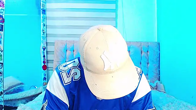  justinmoon2 online show from 06/23/26, 05:49